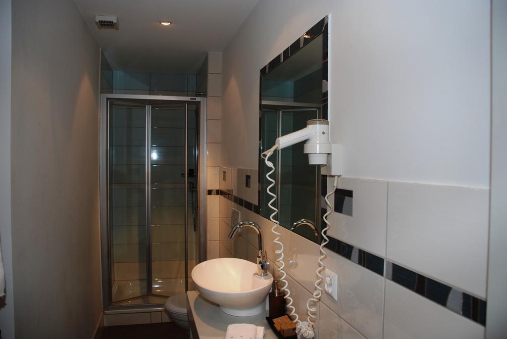 Hostellerie De Geneve Vevey Ngoại thất bức ảnh
