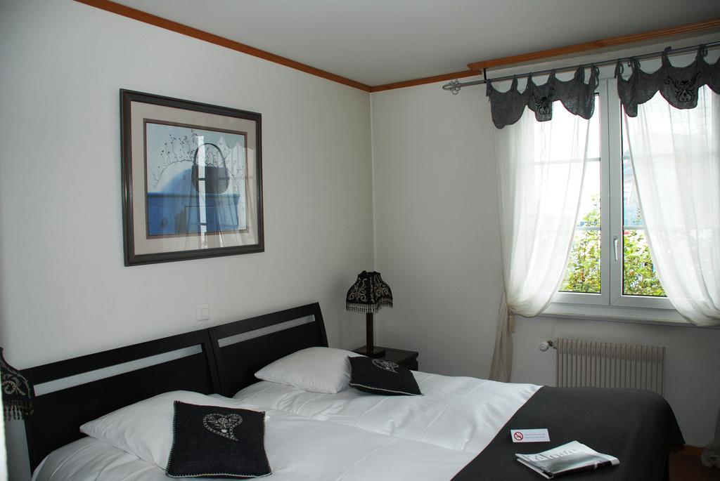 Hostellerie De Geneve Vevey Phòng bức ảnh